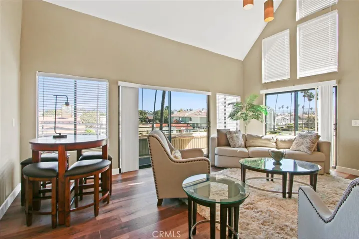 700 Esplanade 33, Redondo Beach, California 90277
