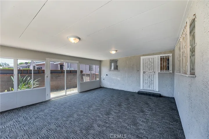 13238 S San Pedro Street, Los Angeles, California 90061
