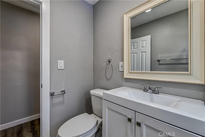 13238 S San Pedro Street, Los Angeles, California 90061