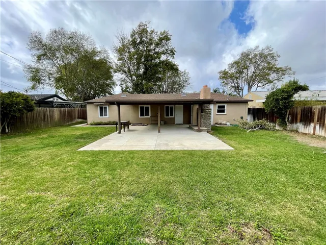 1974 Continental Avenue, Costa Mesa, California 92627
