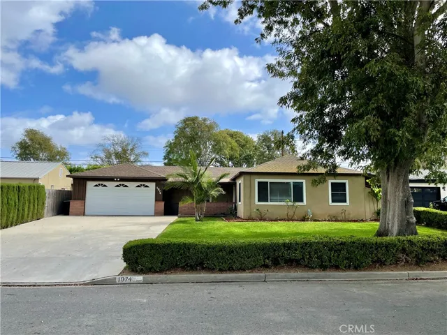 1974 Continental Avenue, Costa Mesa, California 92627