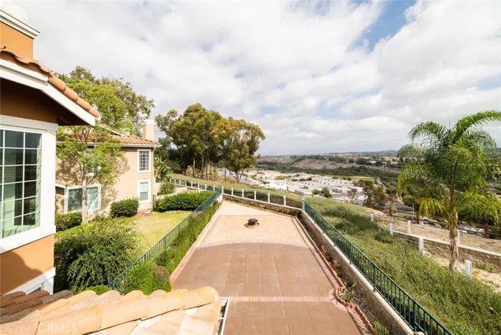 91 Matisse Circle 44, Aliso Viejo, California 92656