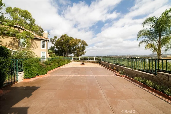 91 Matisse Circle 44, Aliso Viejo, California 92656
