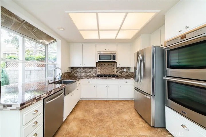 91 Matisse Circle 44, Aliso Viejo, California 92656