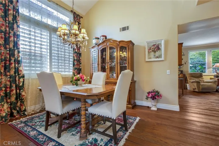 16 Rolling Ridge, Rancho Santa Margarita, California 92688