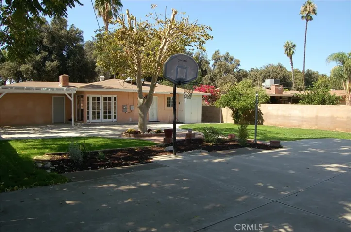 3849 Melody Lane, Riverside, California 92504
