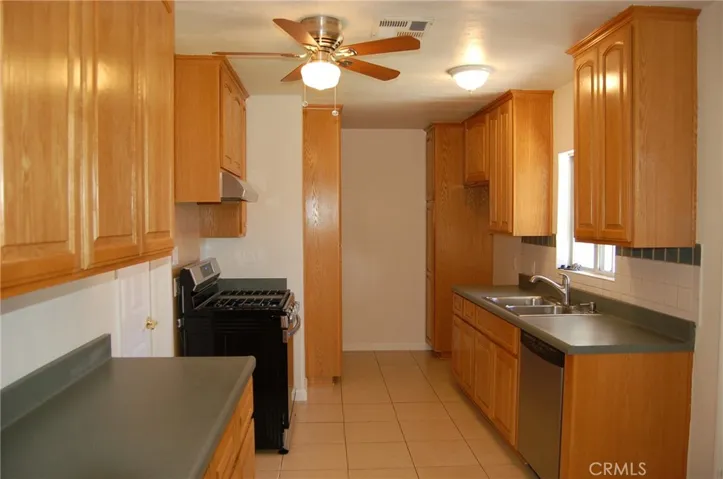 3849 Melody Lane, Riverside, California 92504