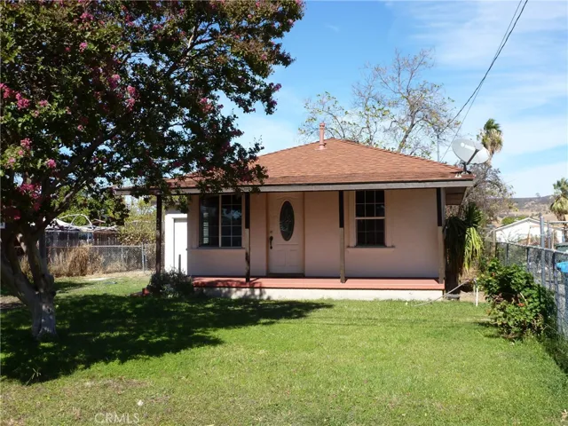528 Plumas Avenue, Oroville, California 95965