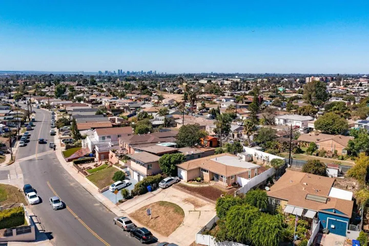 5290 Olvera Ave, San Diego, California 92114