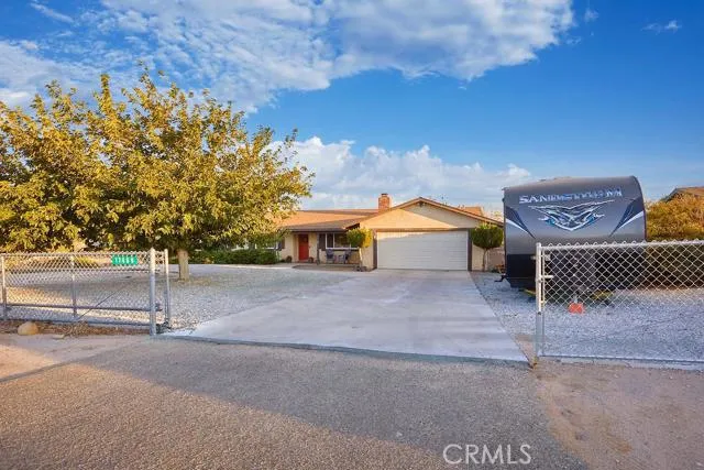 17469 Redbud Street, Hesperia, California 92345