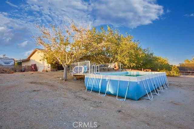 17469 Redbud Street, Hesperia, California 92345