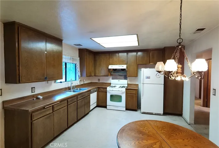 2975 Riverside Drive, Chino, California 91710