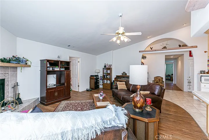 4644 Woodmere Road, Santa Maria, California 93455