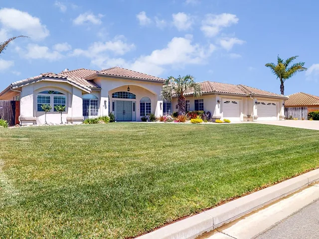 4389 Kris Drive, Santa Maria, California 93455