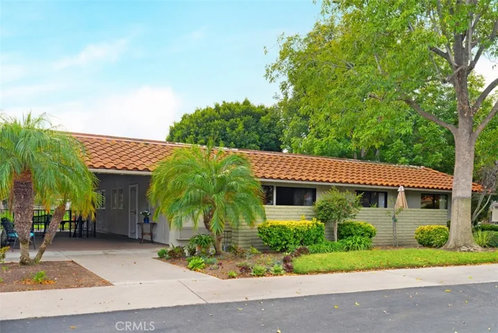 3167 Via Vista P, Laguna Woods, California 92637