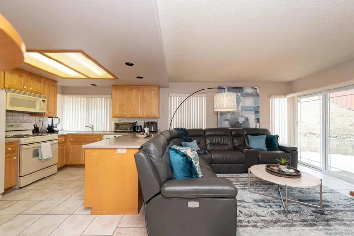 8047 Mission Vista Dr, San Diego, California 92120