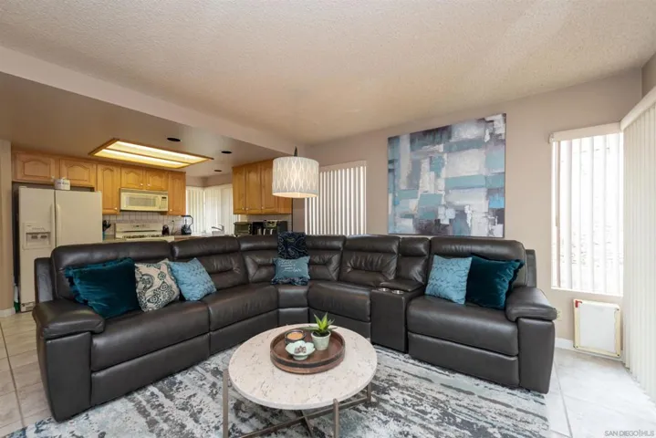 8047 Mission Vista Dr, San Diego, California 92120