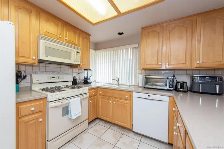 8047 Mission Vista Dr, San Diego, California 92120