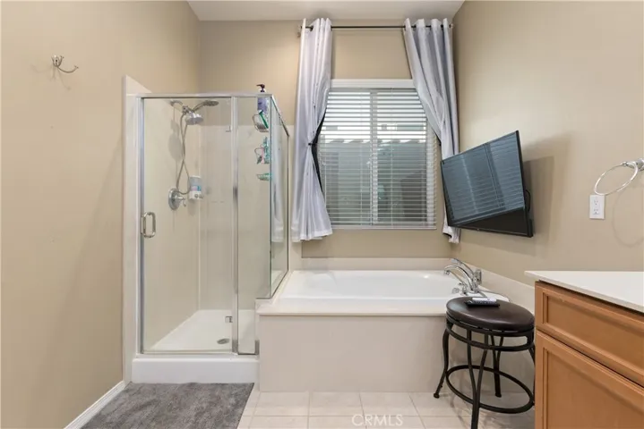 35814 Foxen Drive, Winchester, California 92596