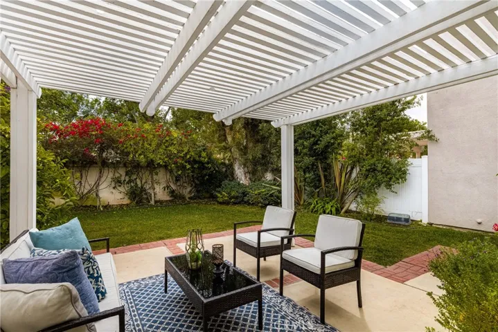 8 Del Azul, Irvine, California 92614