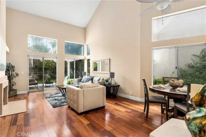 8 Del Azul, Irvine, California 92614