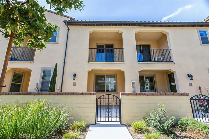 3180 E Yountville Drive 11, Ontario, California 91761