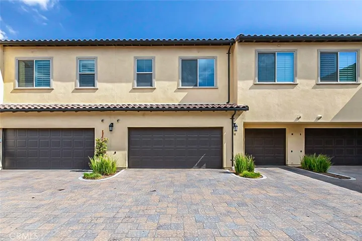 3180 E Yountville Drive 11, Ontario, California 91761