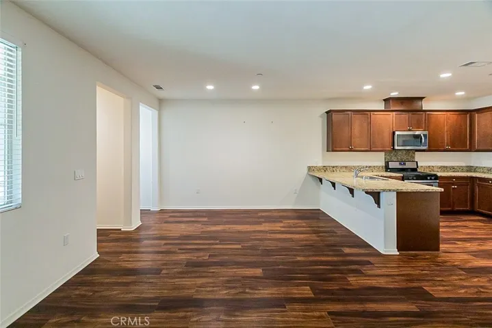 3180 E Yountville Drive 11, Ontario, California 91761