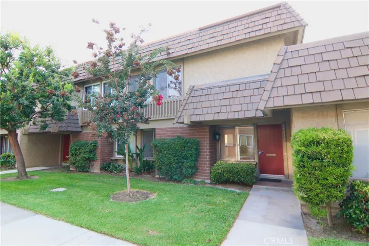 18236 Muir Woods Court, Fountain Valley, California 92708