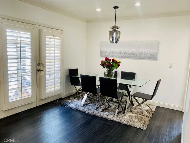 7661 Quakertown Avenue, Winnetka, California 91306