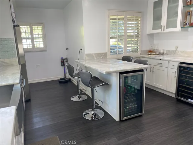 7661 Quakertown Avenue, Winnetka, California 91306
