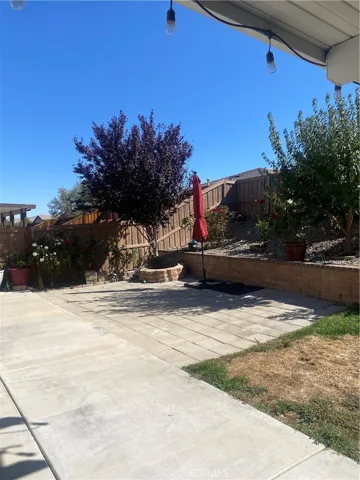 12325 Luna Road, Victorville, California 92392