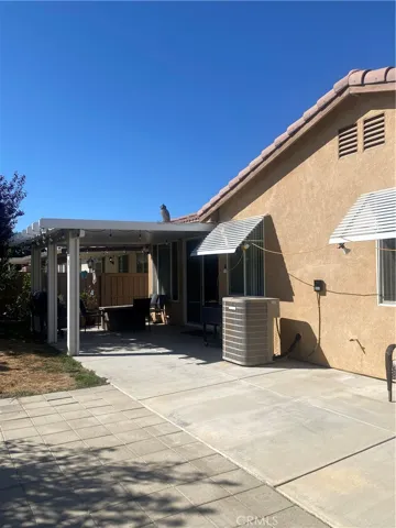 12325 Luna Road, Victorville, California 92392