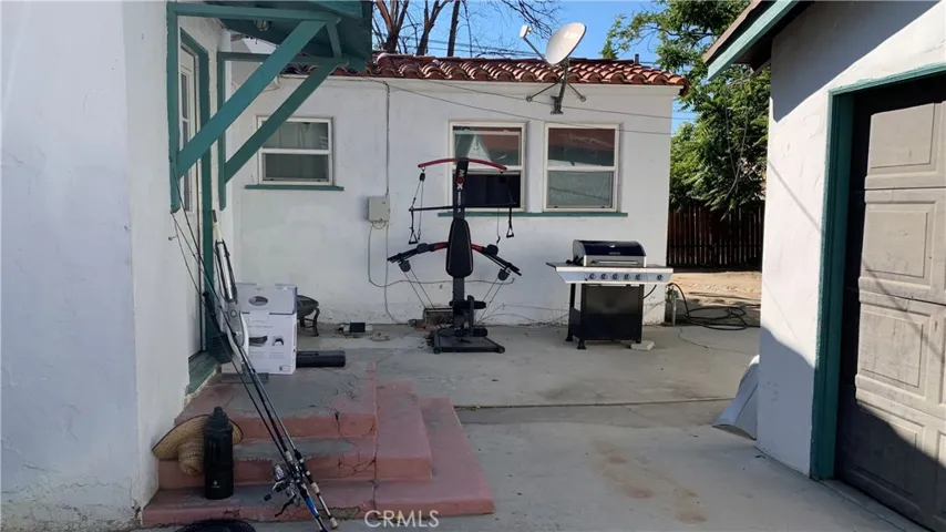 237 W 2nd Street, San Jacinto, California 92583