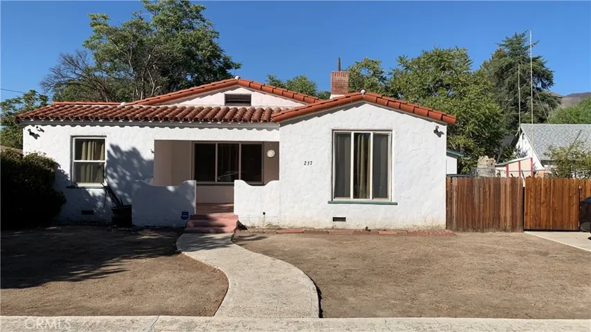 237 W 2nd Street, San Jacinto, California 92583