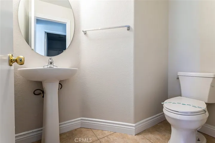 557 Louisville Street, Hemet, California 92545