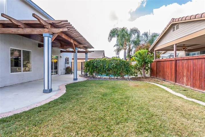 557 Louisville Street, Hemet, California 92545