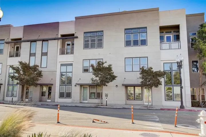 204 E 3rd Street, Santa Ana, California 92701
