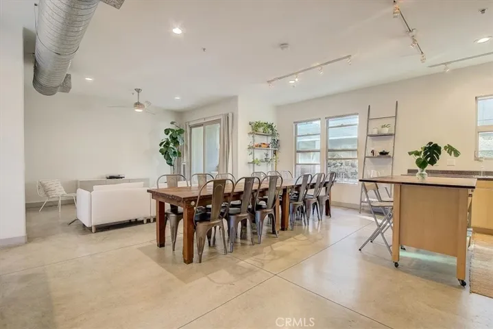 204 E 3rd Street, Santa Ana, California 92701