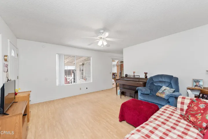5215 E Meadowview Dr Camarillo-7