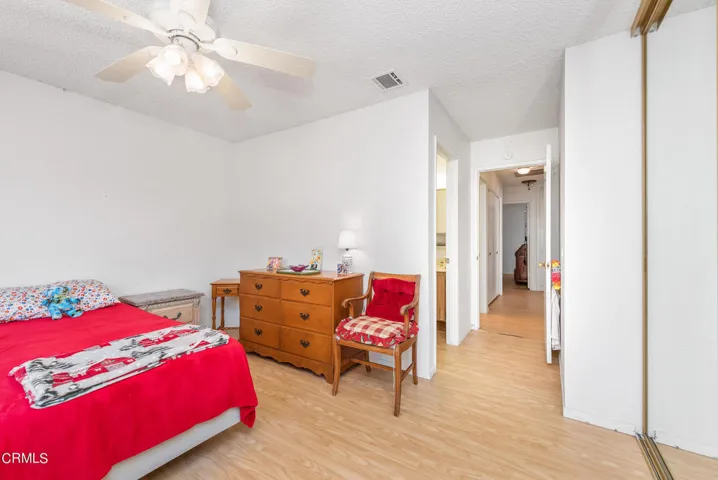 5215 E Meadowview Dr Camarillo-19