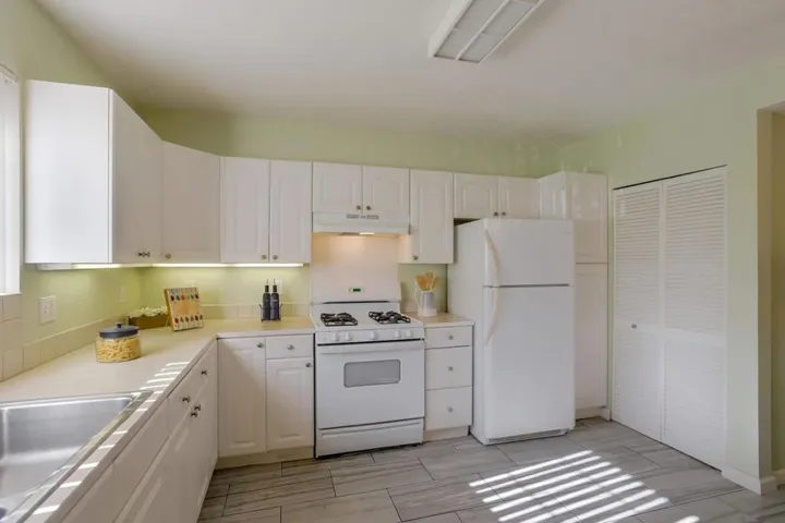 , Redwood City, California 94063