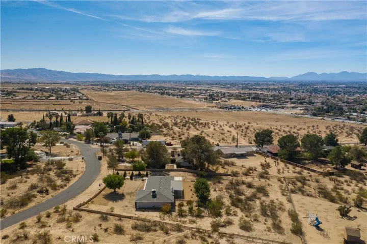 13944 Pamlico Road, Apple Valley, California 92307
