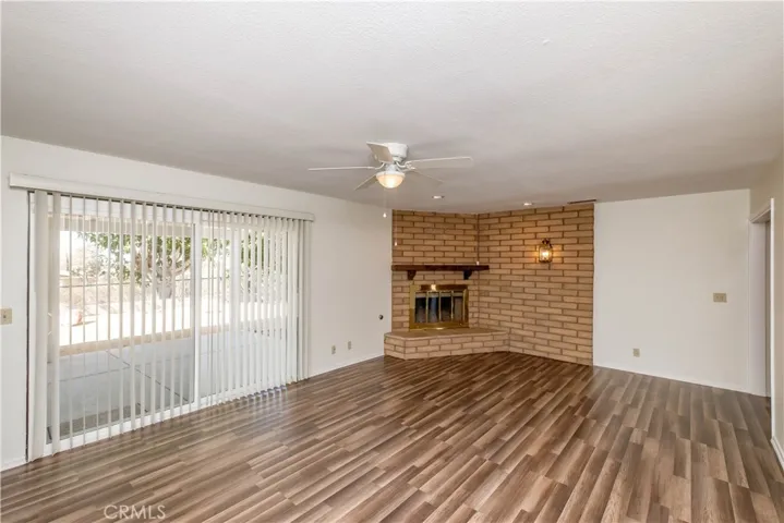 13944 Pamlico Road, Apple Valley, California 92307