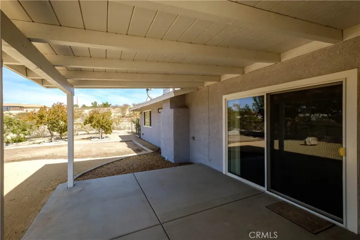 13944 Pamlico Road, Apple Valley, California 92307