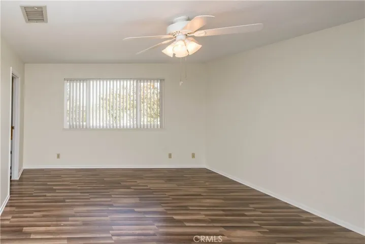 13944 Pamlico Road, Apple Valley, California 92307