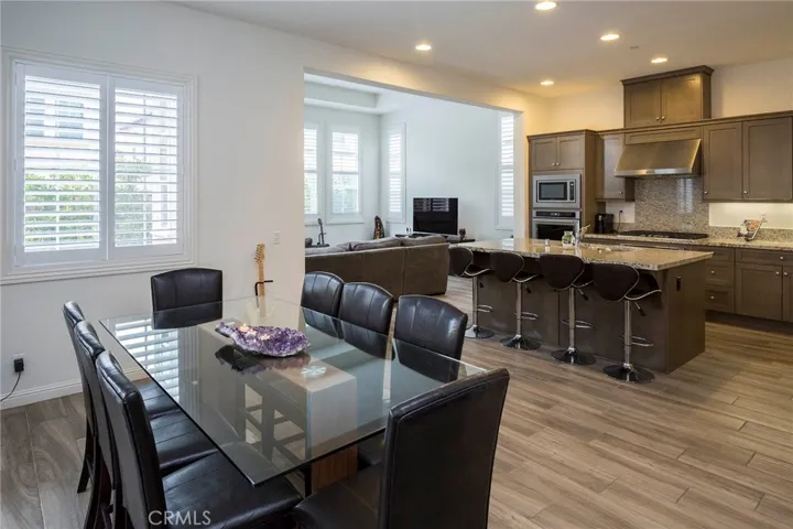 25 Lark, Lake Forest, California 92630