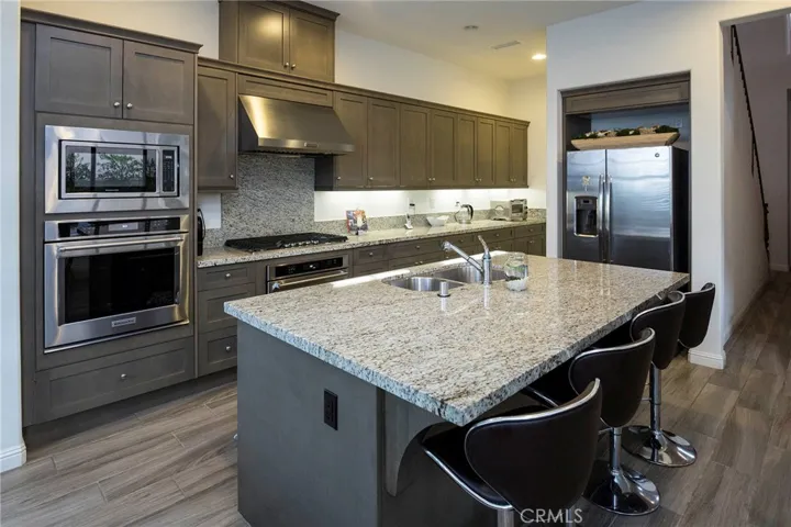 25 Lark, Lake Forest, California 92630