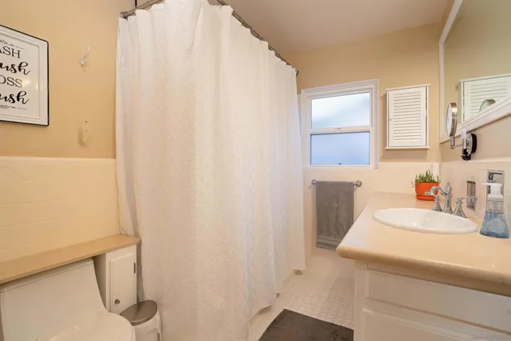 4676 Adams Ave, San Diego, California 92115