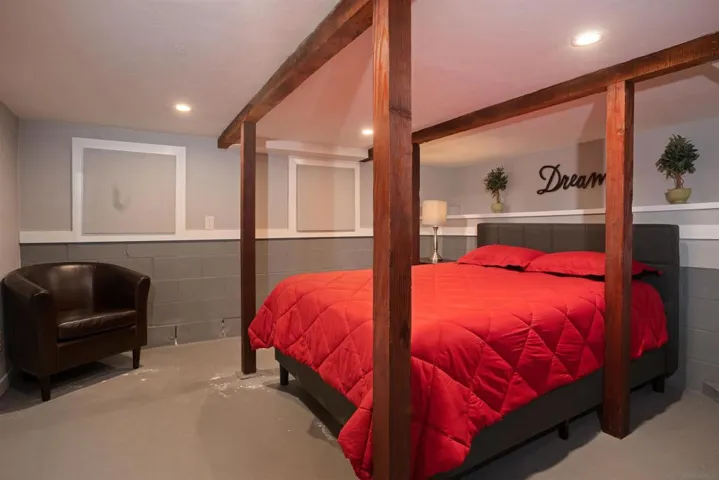 4676 Adams Ave, San Diego, California 92115